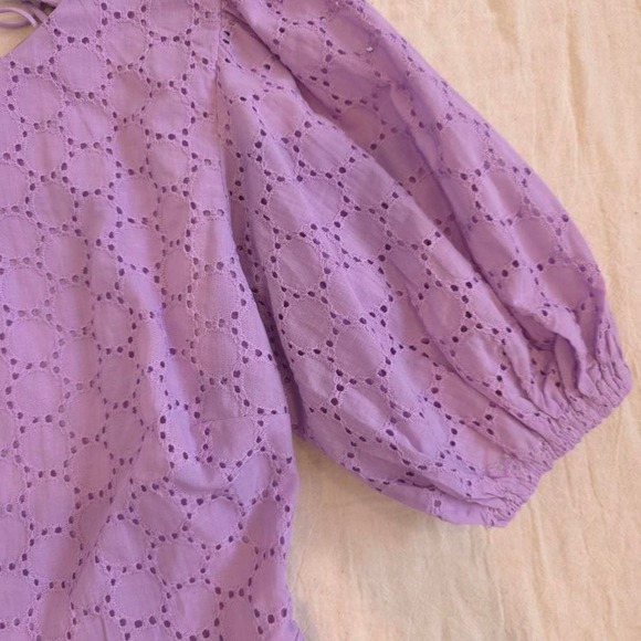 Olivaceous purple lavender mini dress with tie back detail. Size: S - Picture 3 of 8